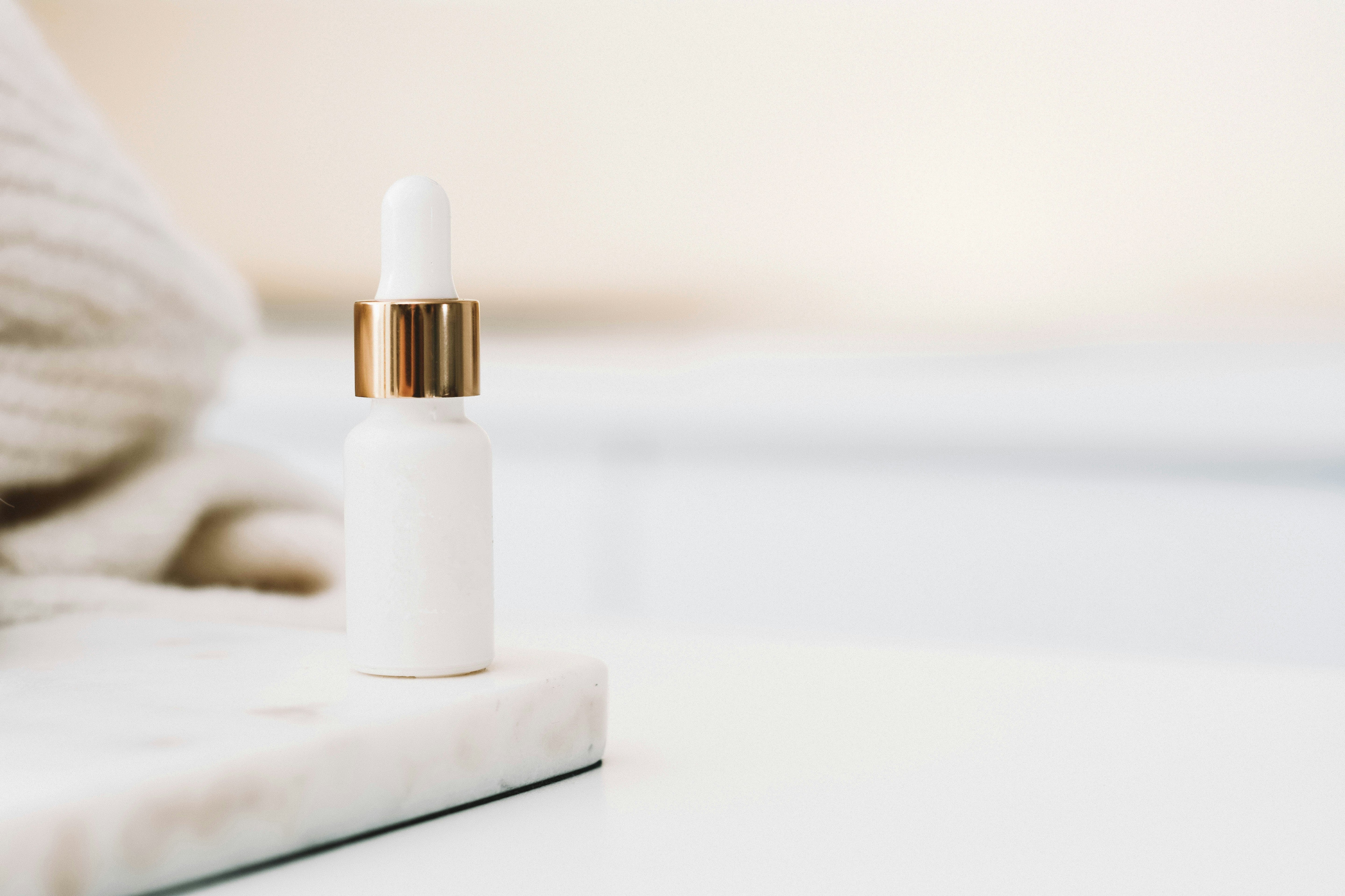 Oat & Allantoin Soothing Serum
